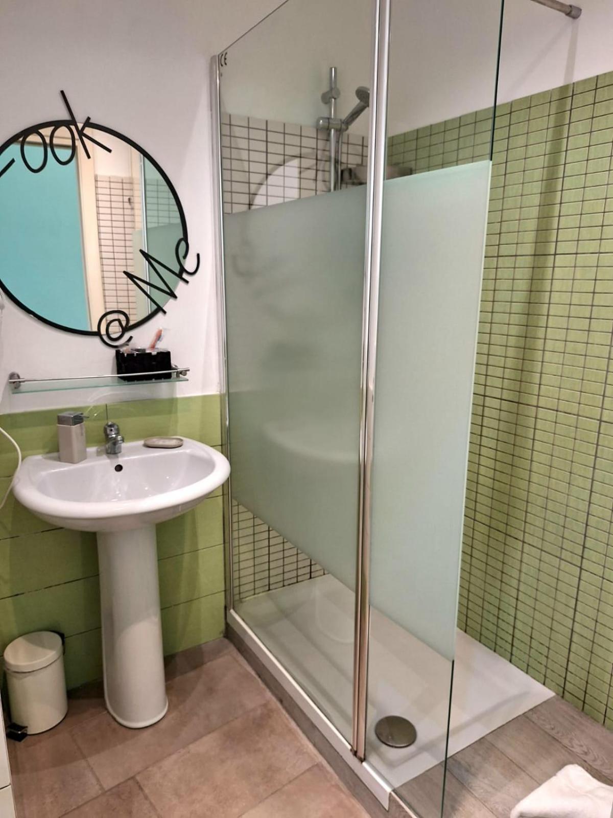Re Di Roma Nice Rooms Экстерьер фото